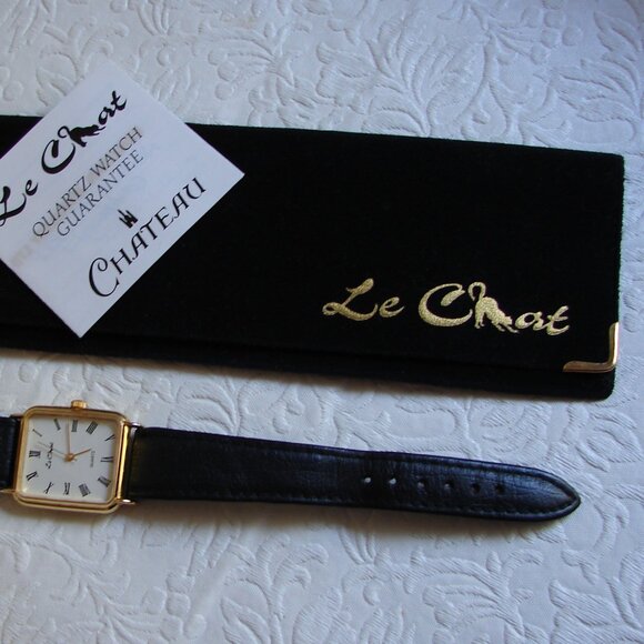 Le Chat 1993 Quartz Ladies WATCH, Gold Tone,Leather Strap,Soft Case,Nds Batt C27 - Picture 3 of 15